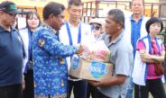 Vihara Setia Buddha Binjai Salurkan Ratusan Paket Sembako untuk Korban Banjir di Berngam
