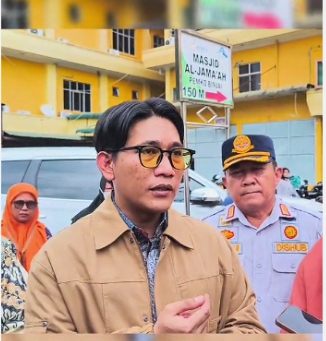 Wakil walikota Binjai, Ahsanul Jihadi saat sidak parkir di RSU Djoelham bersama Kepala Dinas Perhubungan Kota Binjai, Harimin Tarigan